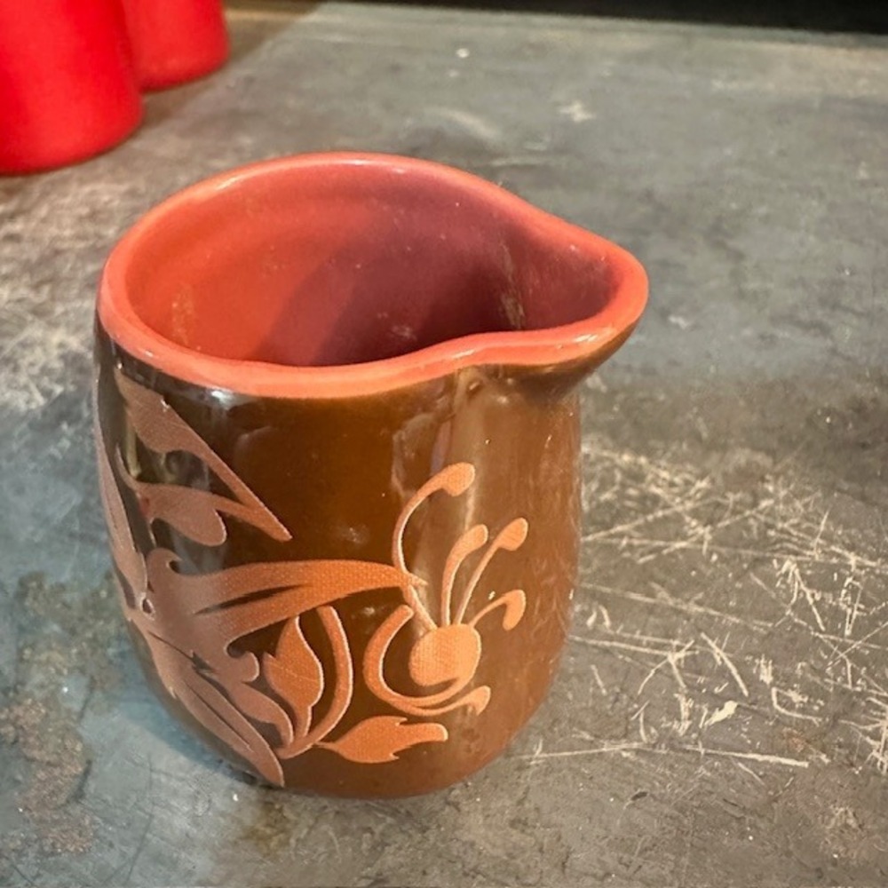 Joie Small Stoneware Creamer Syrup Pitcher Floral‎ Embossed Brown